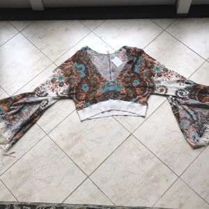 FREE PEOPLE  Crop Knit Sweater. BRAND NEW